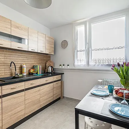 Apartment New Cozy Flat Near City Center Selfcheck 3 *